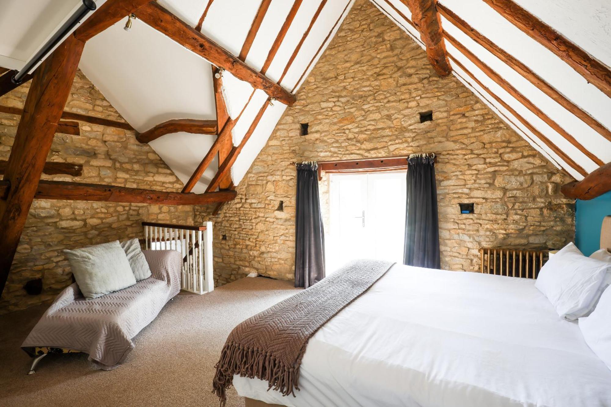 The Old Coach House Villa Witney Exteriör bild